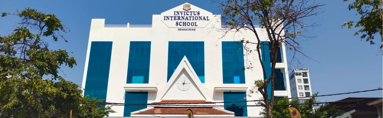 Invictus International School Banner